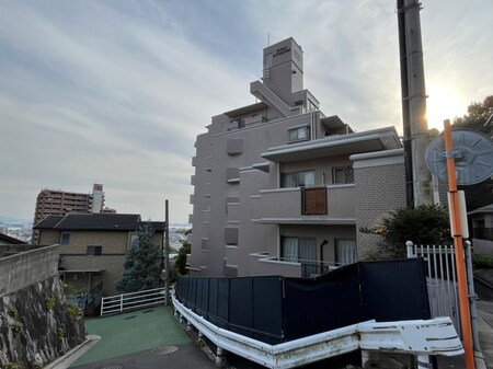 ダイアパレスガーデンヒルズ古江外観写真