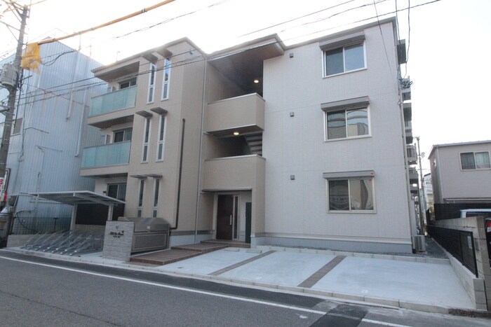 物件外観写真1　(外観写真)