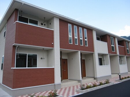 マイネ　ファミーリエⅡ外観写真