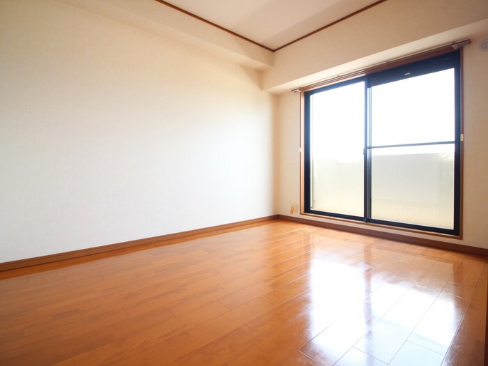 物件内観写真18　(居室)