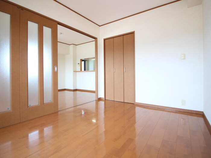 物件内観写真19　(居室)