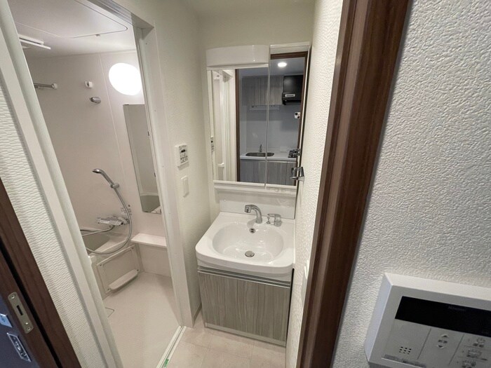 物件内観写真11　(洗面)