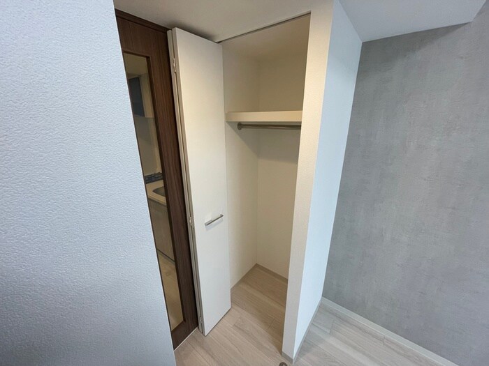 物件内観写真12　(収納)