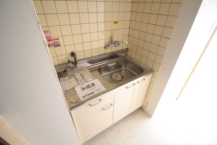 物件内観写真8　(キッチン)