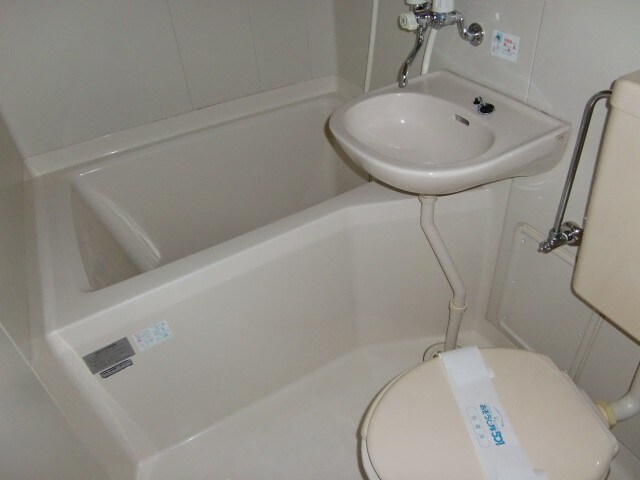 物件内観写真9　(バス／シャワールーム等)