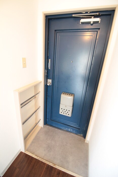 物件内観写真17　(玄関)