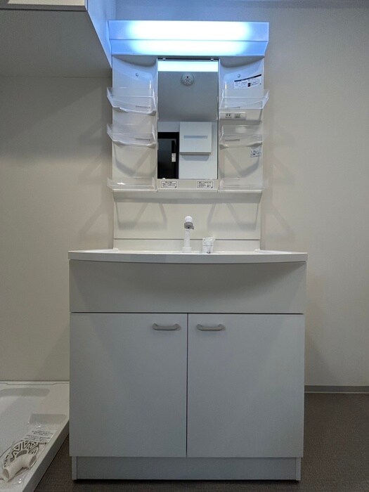 物件内観写真11　(洗面)