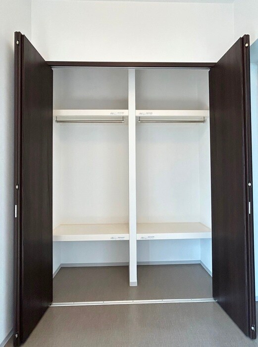 物件内観写真13　(収納)