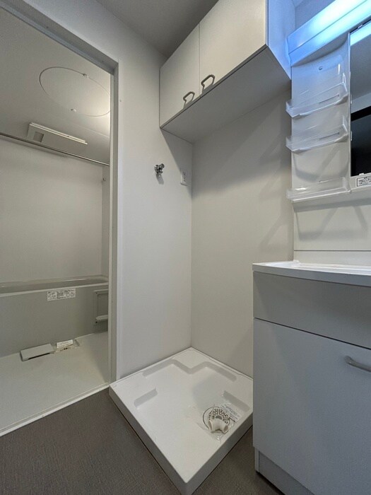 物件内観写真22　(洗濯機置場)