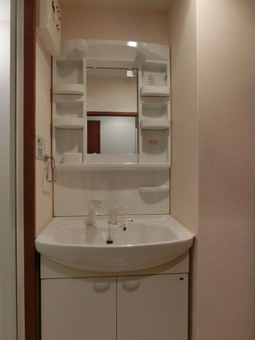 物件内観写真13　(洗面)