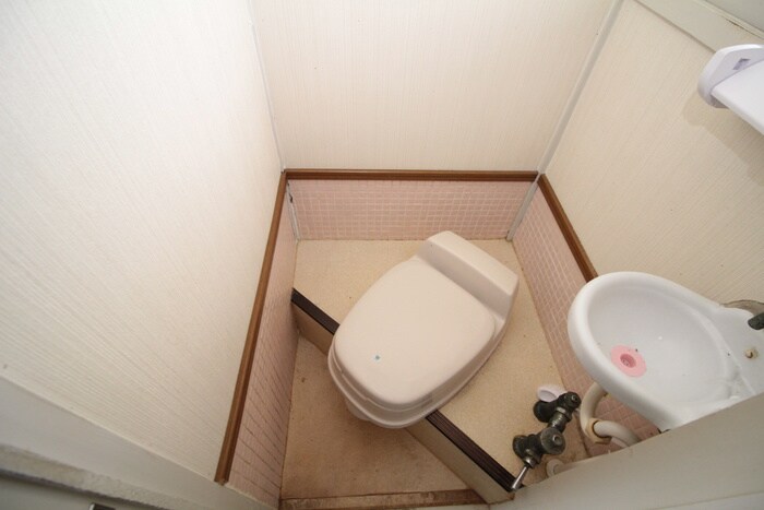 物件内観写真10　(トイレ)