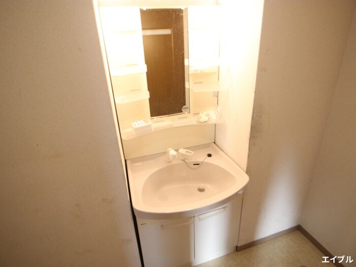 物件内観写真12　(洗面)