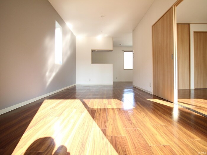 物件内観写真19　(居室)