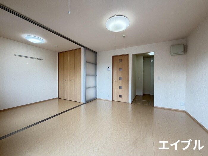 物件内観写真7　(居室)