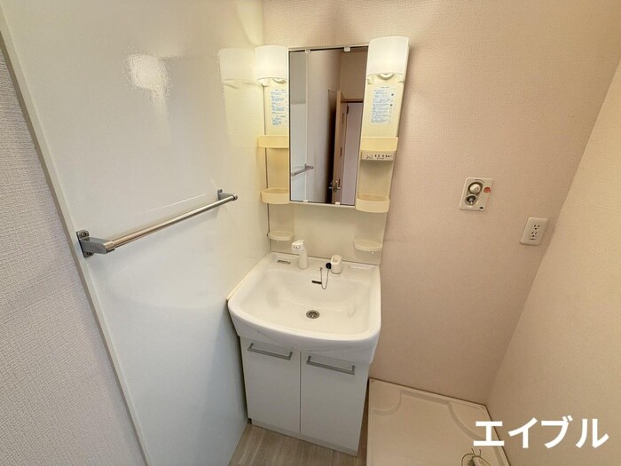 物件内観写真12　(洗面)