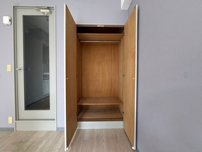 物件内観写真12　(収納)