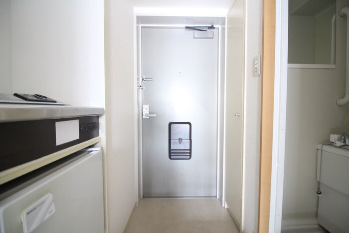 物件内観写真17　(玄関)