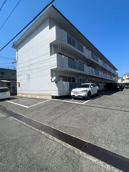 吉兆マンション外観写真