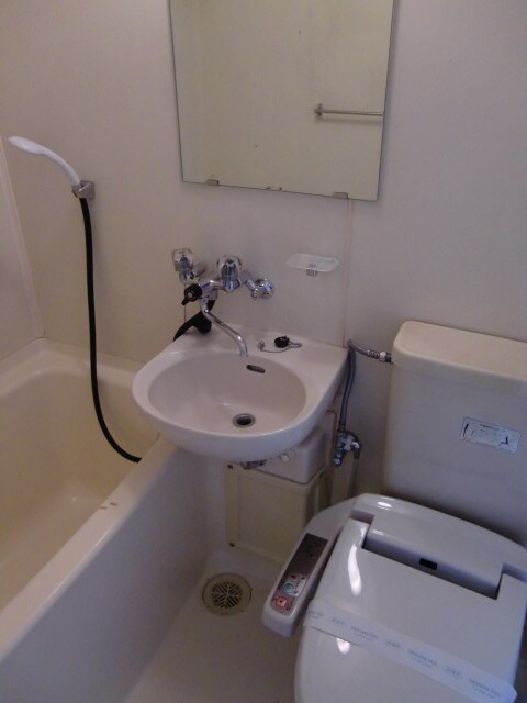 物件内観写真3　(洗面)