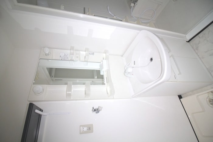 物件内観写真8　(洗面)