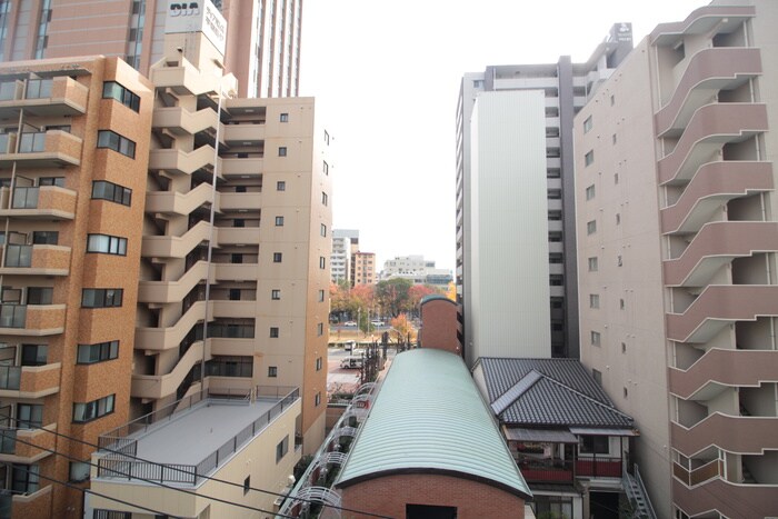 物件内観写真13　(室内からの展望)