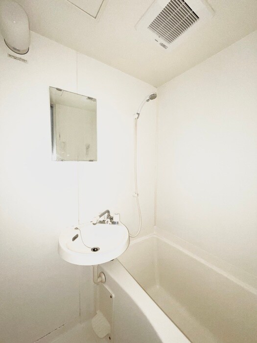 物件内観写真11　(バス／シャワールーム等)