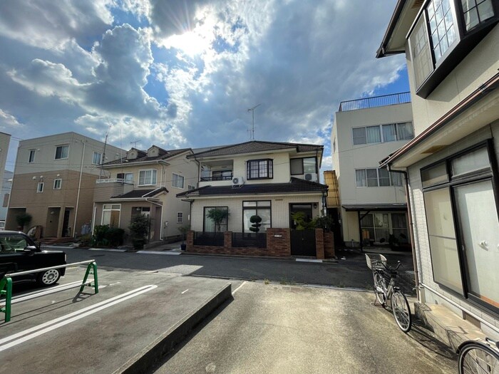 物件内観写真21　(室内からの展望)