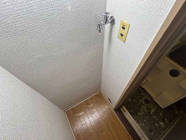 洗濯機置場