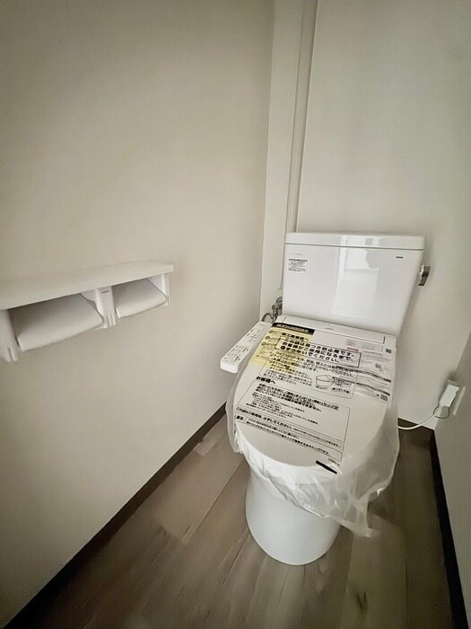 物件内観写真11　(トイレ)