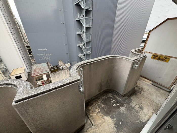 物件内観写真12　(ベランダ・バルコニー)