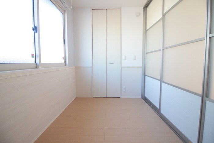 物件内観写真18　(居室)