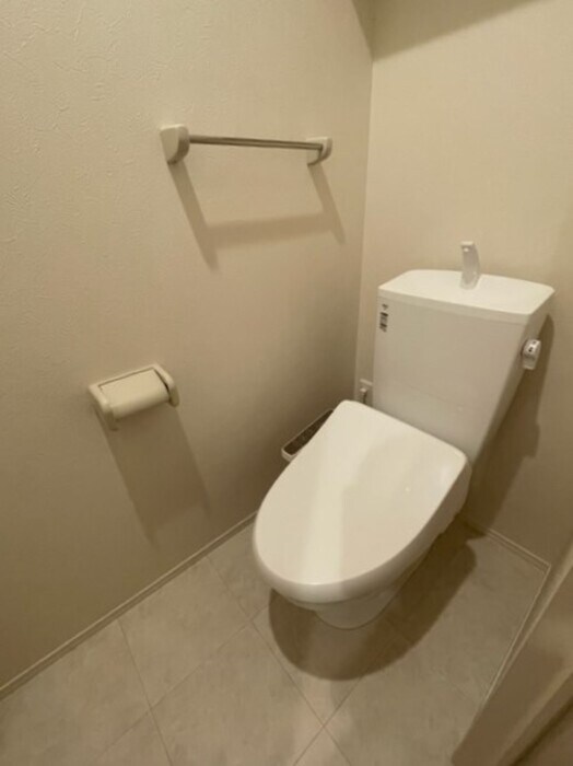 物件内観写真10　(トイレ)