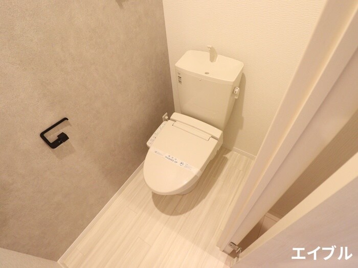 物件内観写真11　(トイレ)