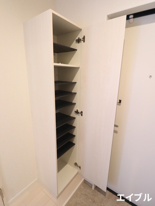 物件内観写真16　(靴箱)