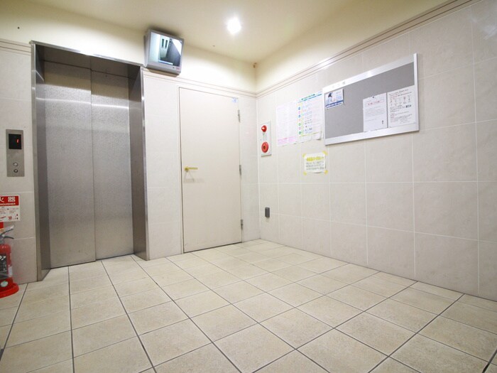 物件外観写真4　(建物設備)