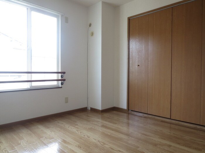 物件内観写真6　(居室)