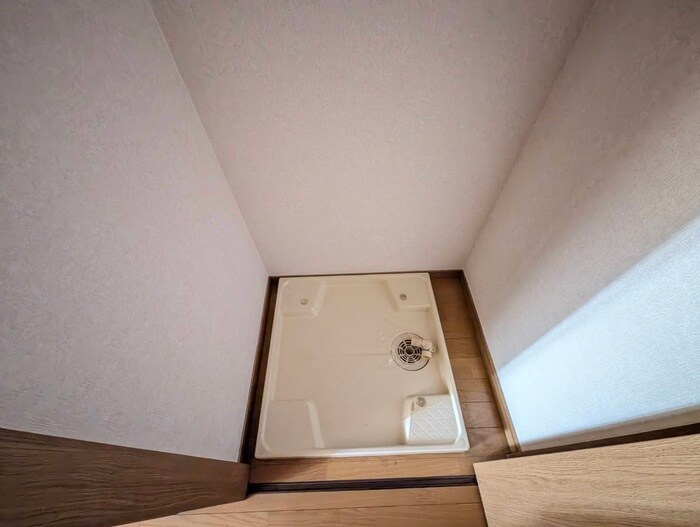 物件内観写真22　(洗濯機置場)