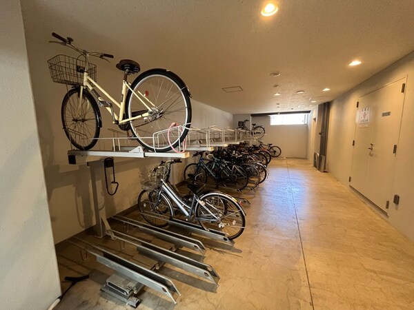 駐輪場