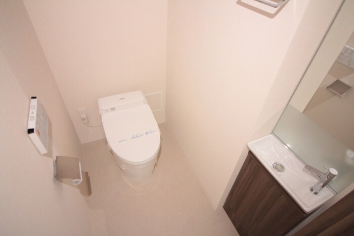 物件内観写真10　(トイレ)