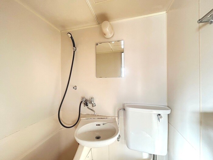 物件内観写真11　(洗面)