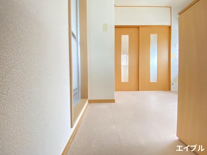 物件内観写真11　(廊下)