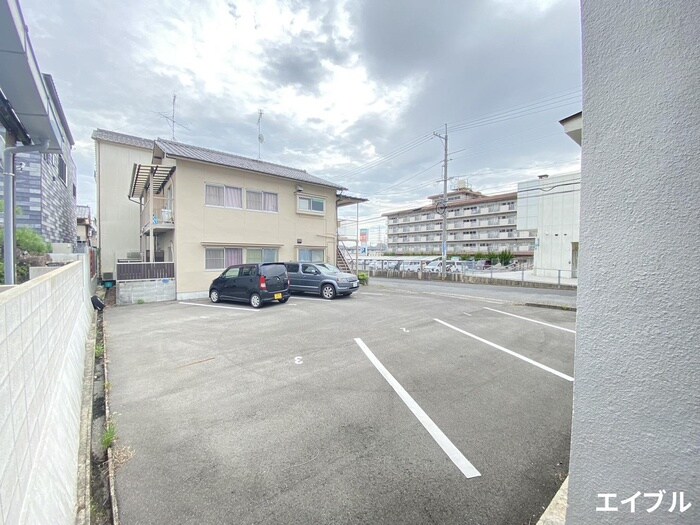 物件内観写真14　(室内からの展望)