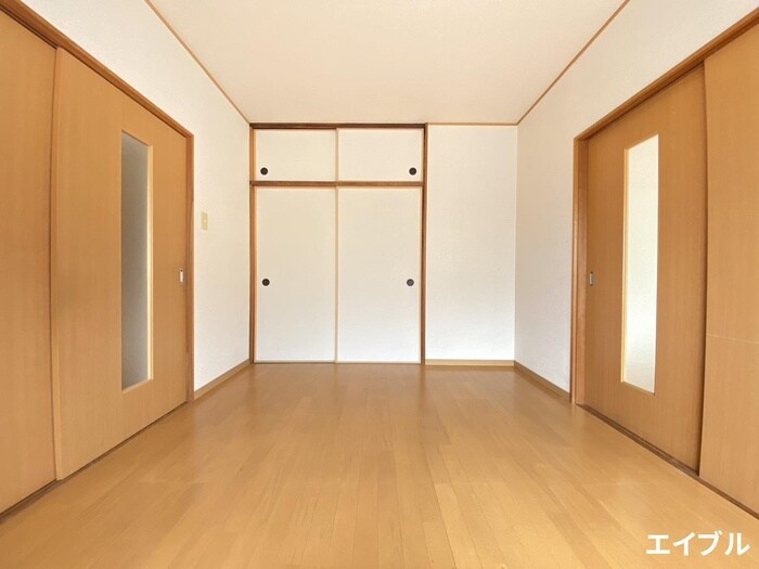 物件内観写真19　(居室)