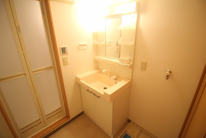 物件内観写真11　(洗面)