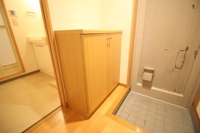 物件内観写真14　(靴箱)