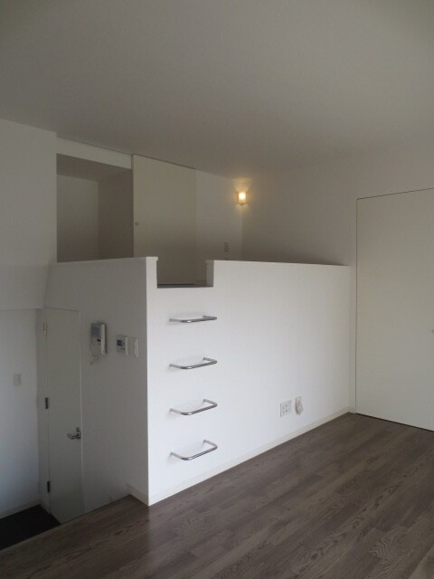 物件内観写真9　(ロフト)