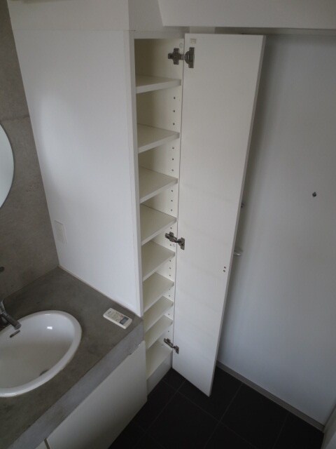 物件内観写真10　(靴箱)