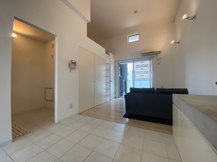 物件内観写真18　(居室)