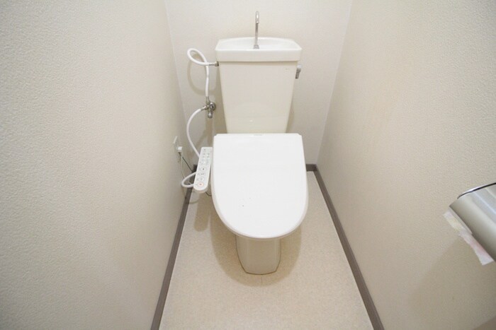 物件内観写真9　(トイレ)