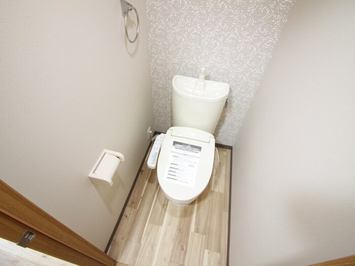 物件内観写真10　(トイレ)